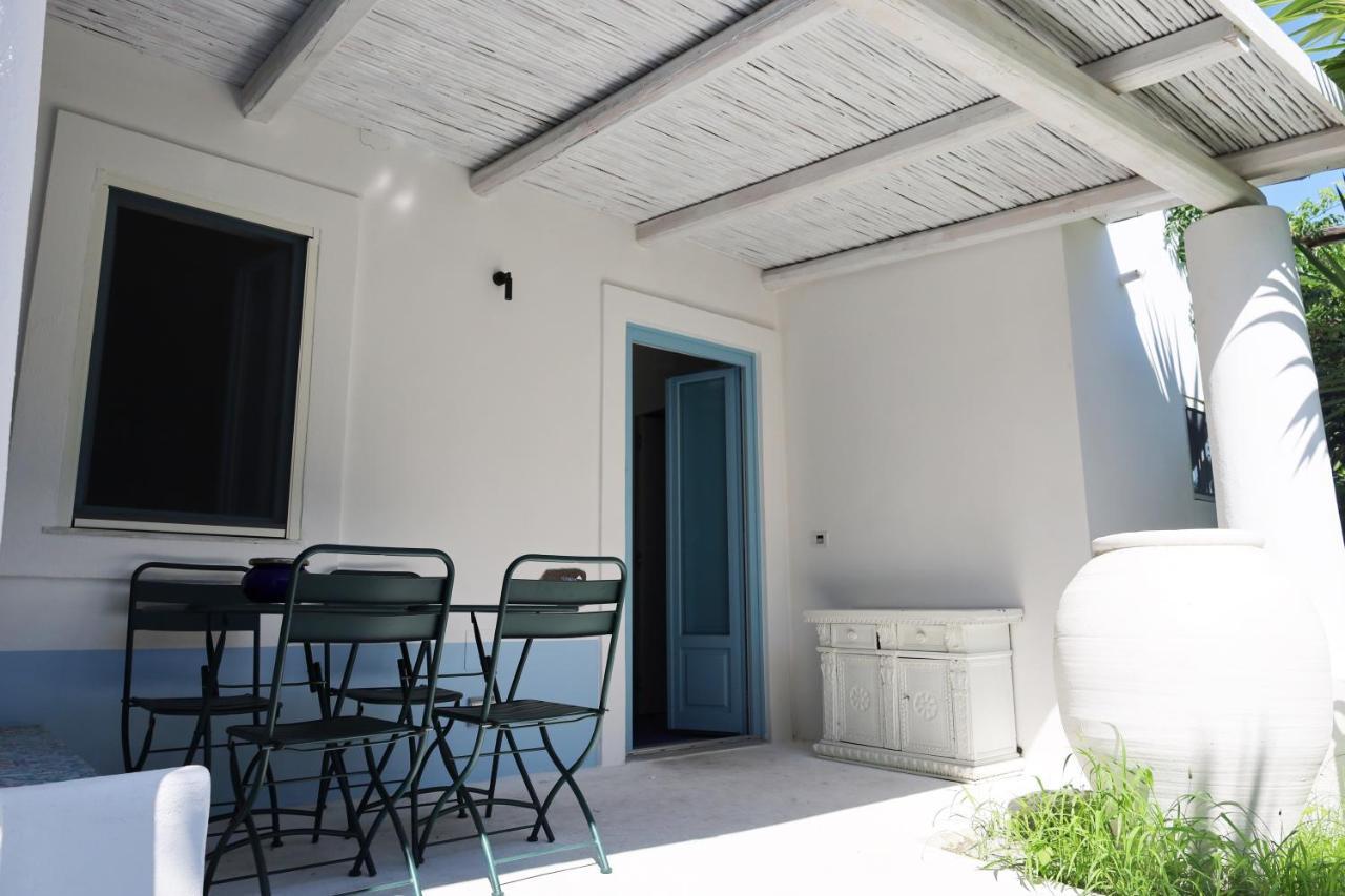 Art B&B Panarea Ngoại thất bức ảnh