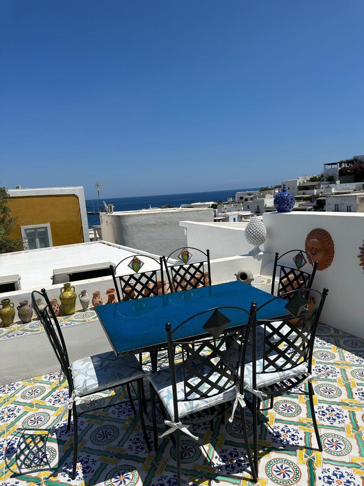 Art B&B Panarea Ngoại thất bức ảnh